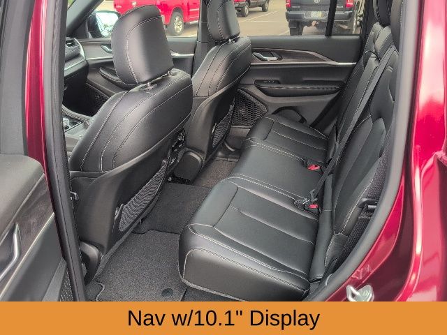 2025 Jeep Grand Cherokee Limited photo 4