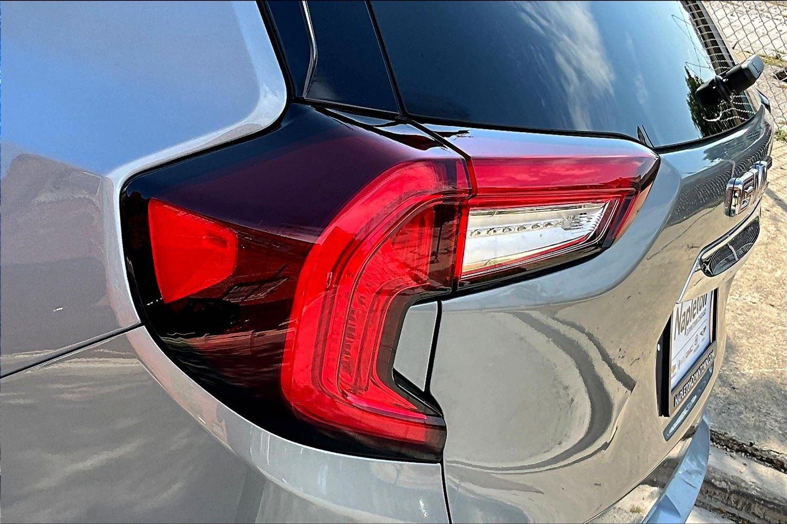2024 Gmc Terrain SLE photo 28