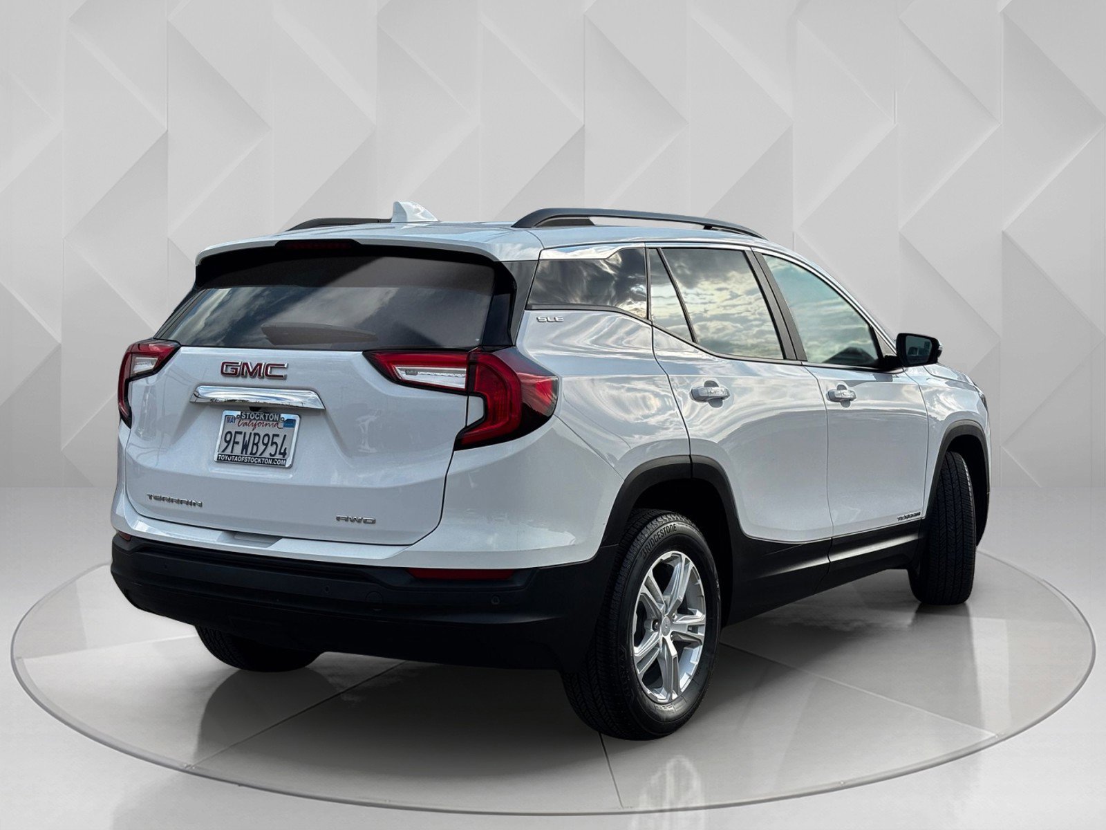 2023 Gmc Terrain SLE photo 6