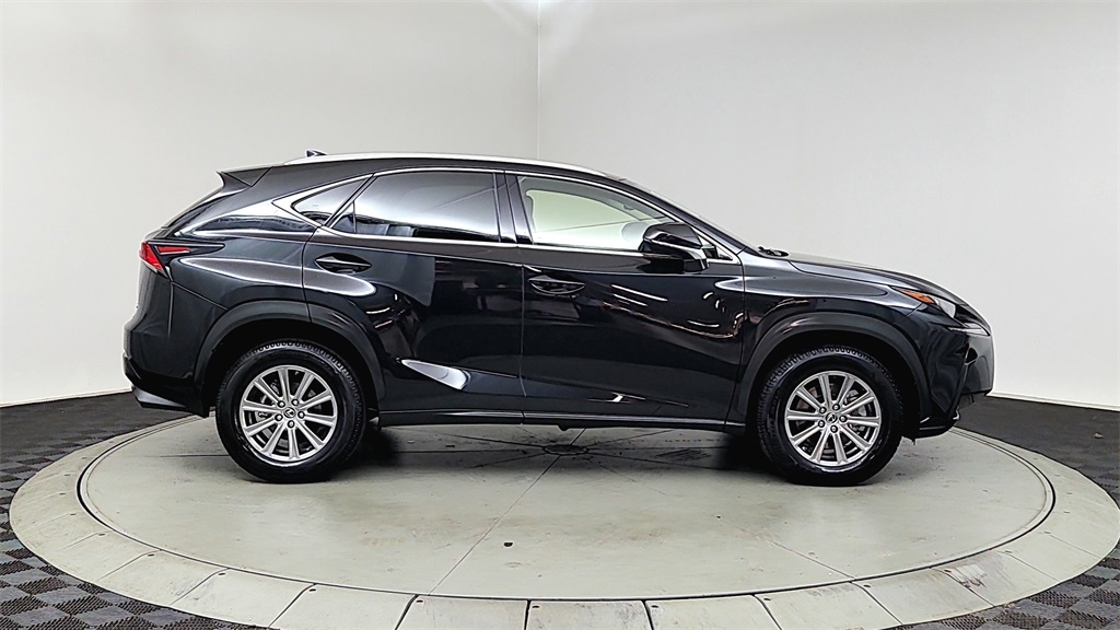 2021 Lexus NX 300 photo 7