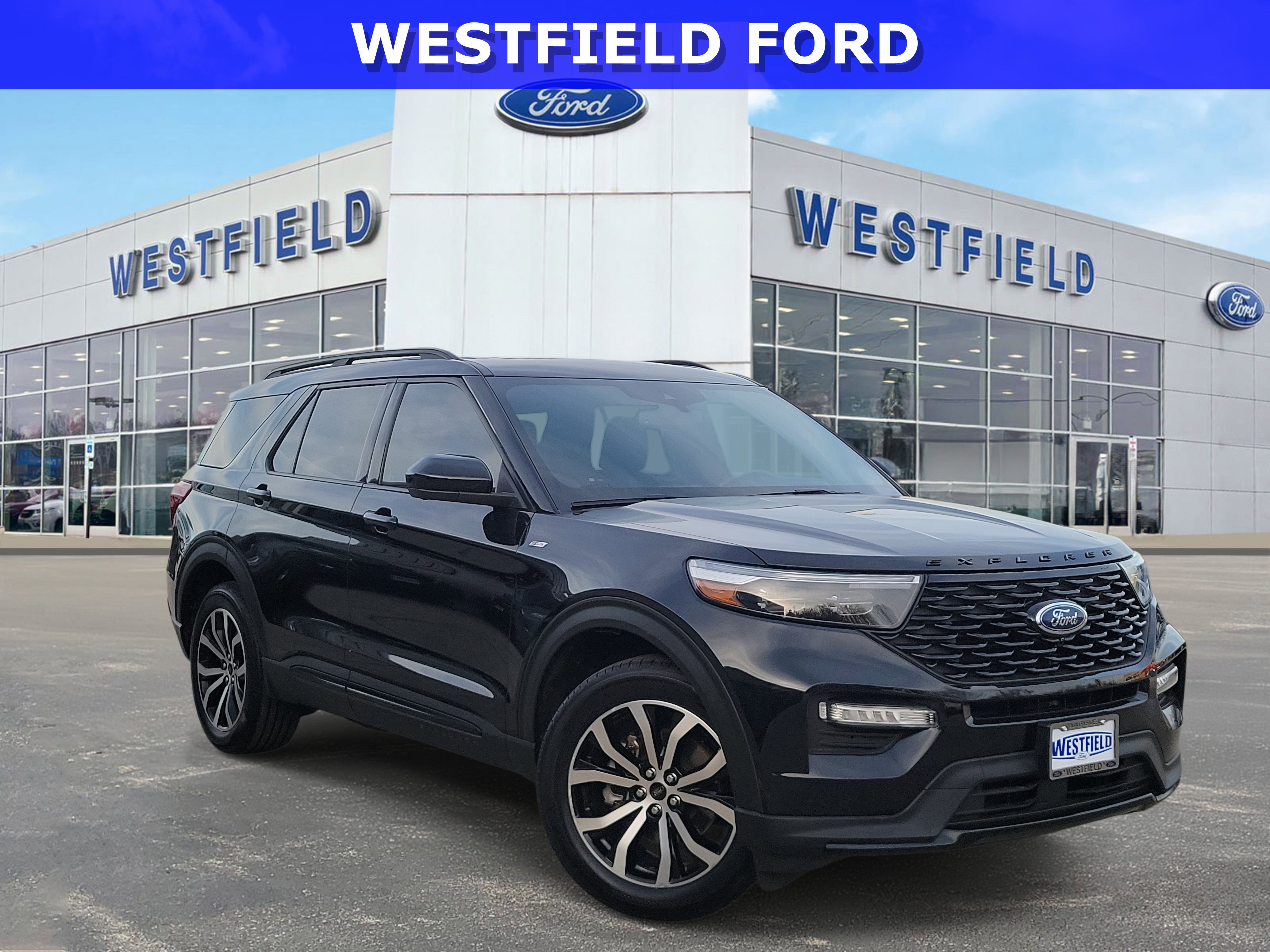 2022 Ford Explorer ST-LINE's photo