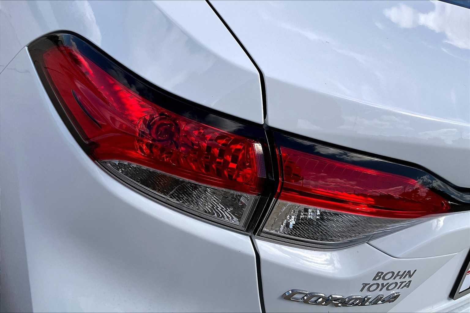 2026 Toyota Corolla LE photo 13
