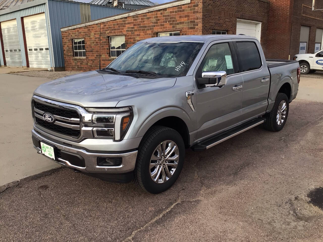 2025 Ford F-150 Lariat photo 7