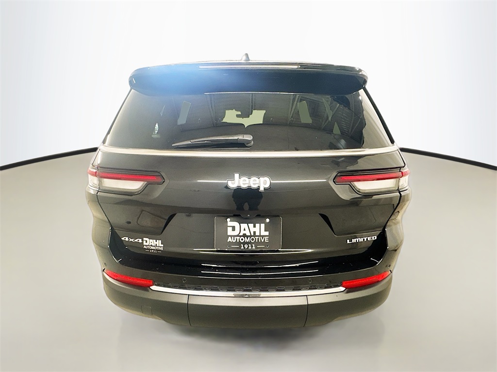 2025 Jeep Grand Cherokee Limited photo 2