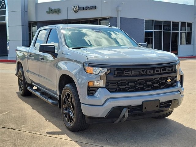 2024 Chevrolet Silverado 1500 Custom