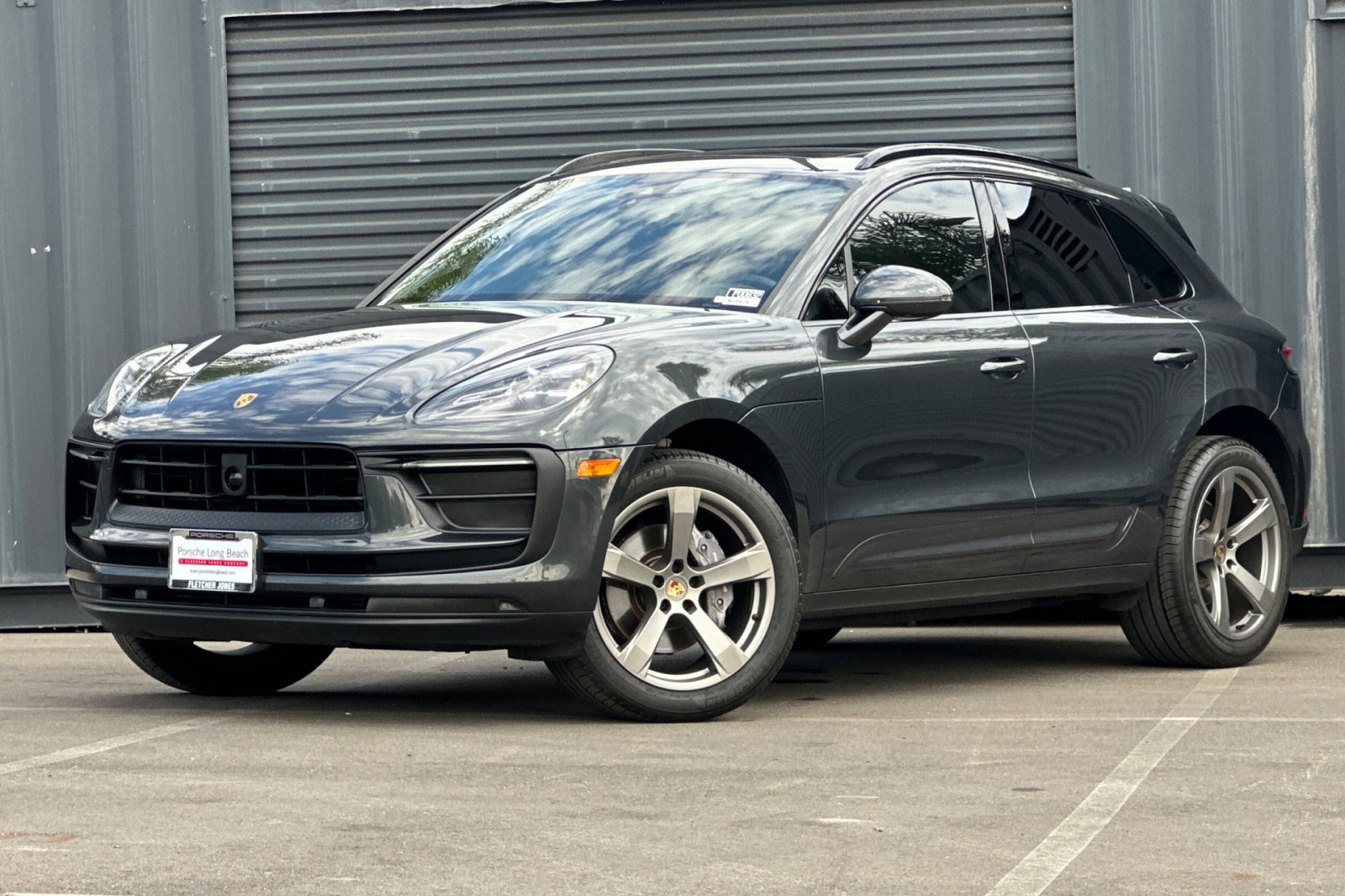 2024 Porsche Macan T