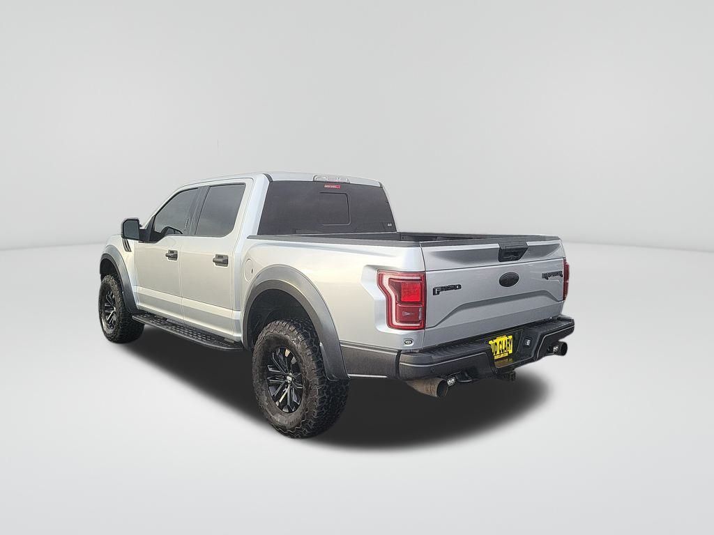 2017 Ford F-150 Raptor photo 3