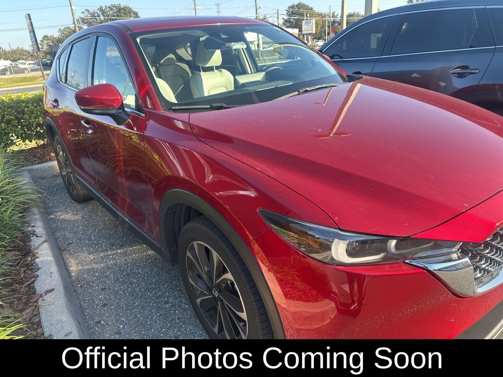 2023 Mazda CX-5 S Premium package