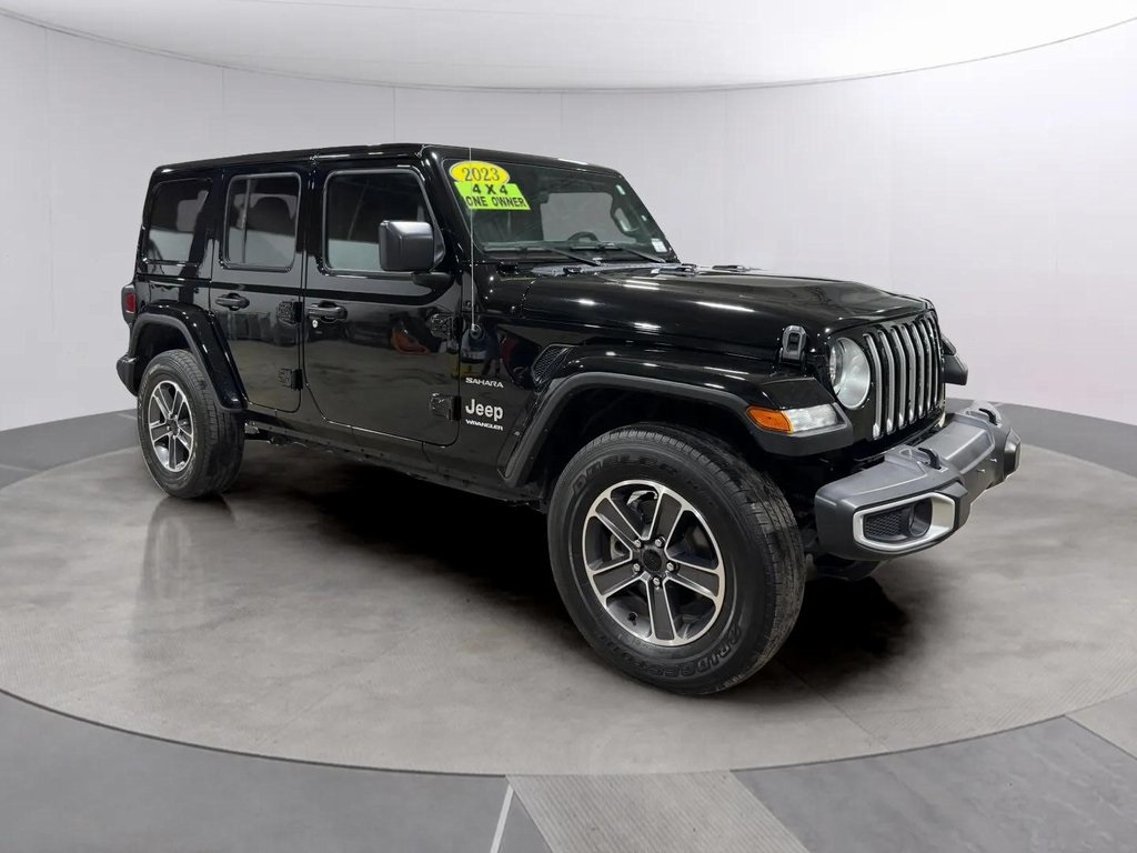 2023 Jeep Wrangler 4-Door Sahara