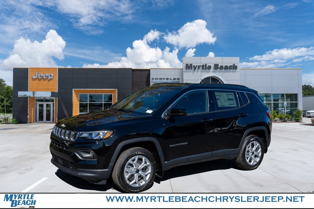 2026 Jeep Compass Latitude's photo