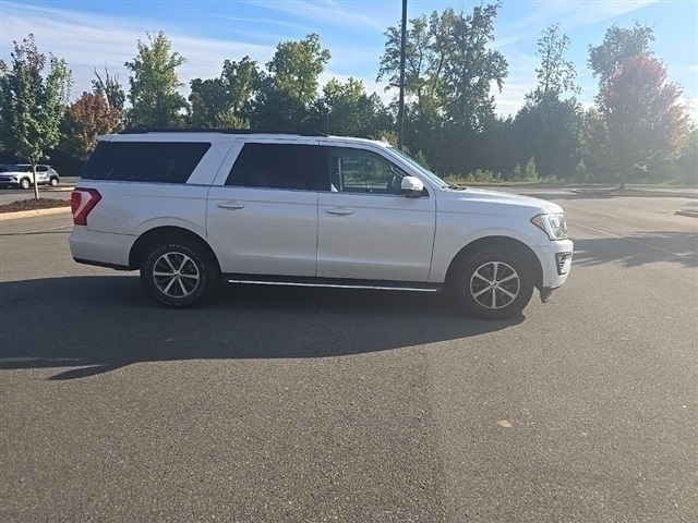 2019 Ford Expedition MAX XLT photo 3