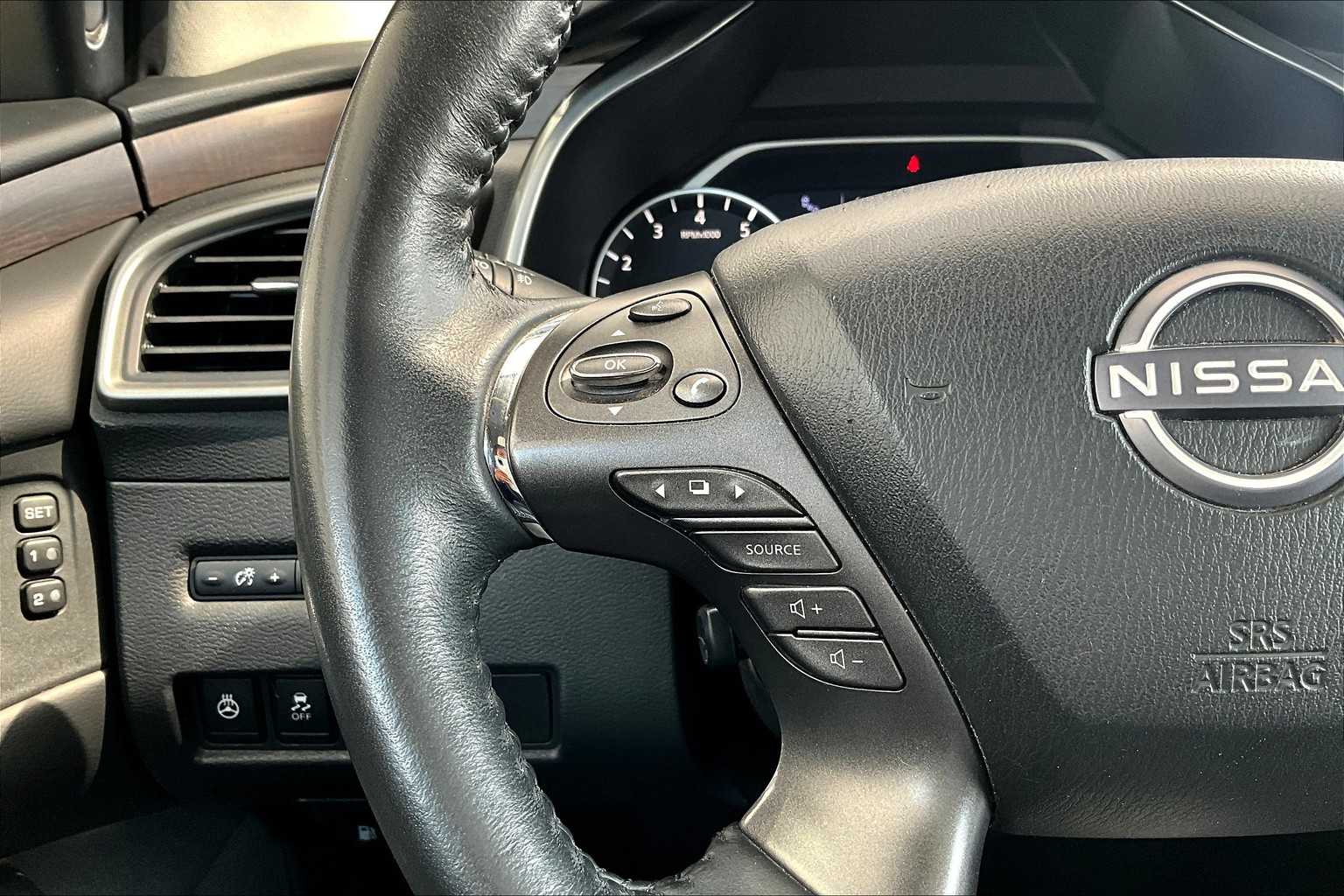 2023 Nissan Murano Platinum photo 22