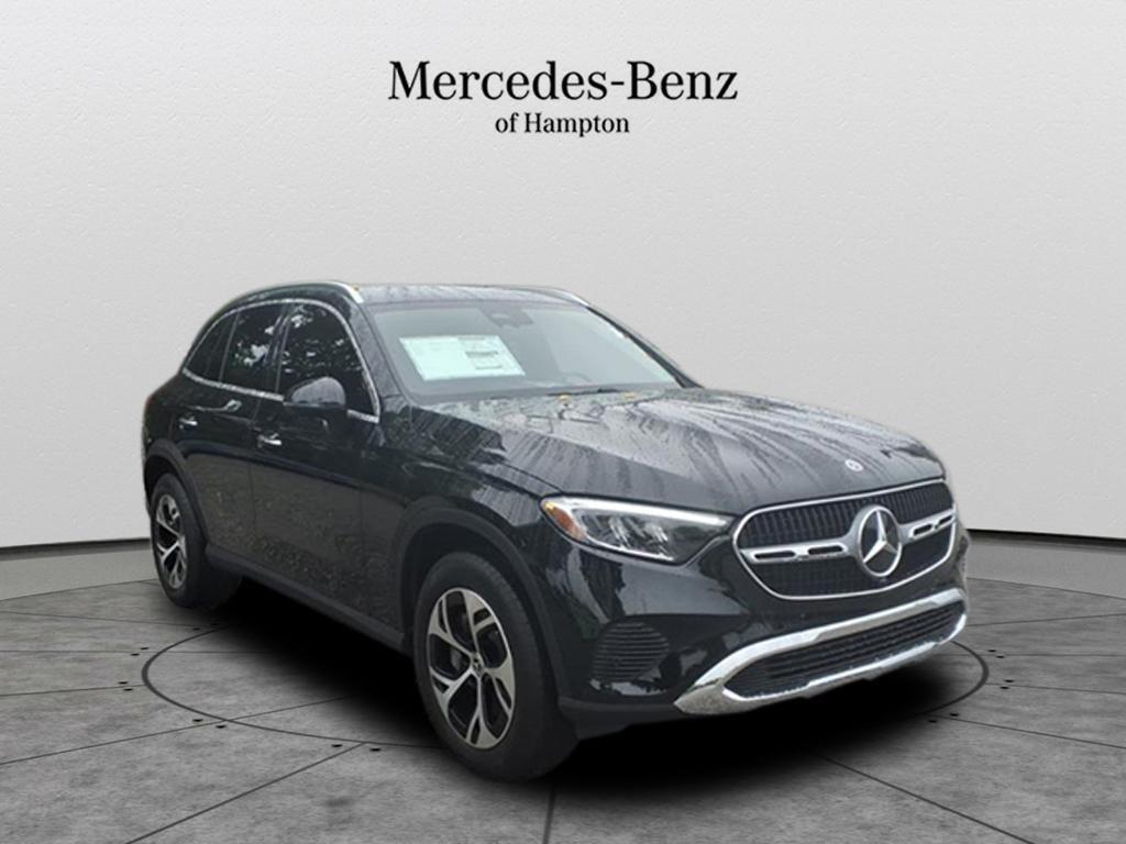 2026 Mercedes-Benz GLC Base's photo
