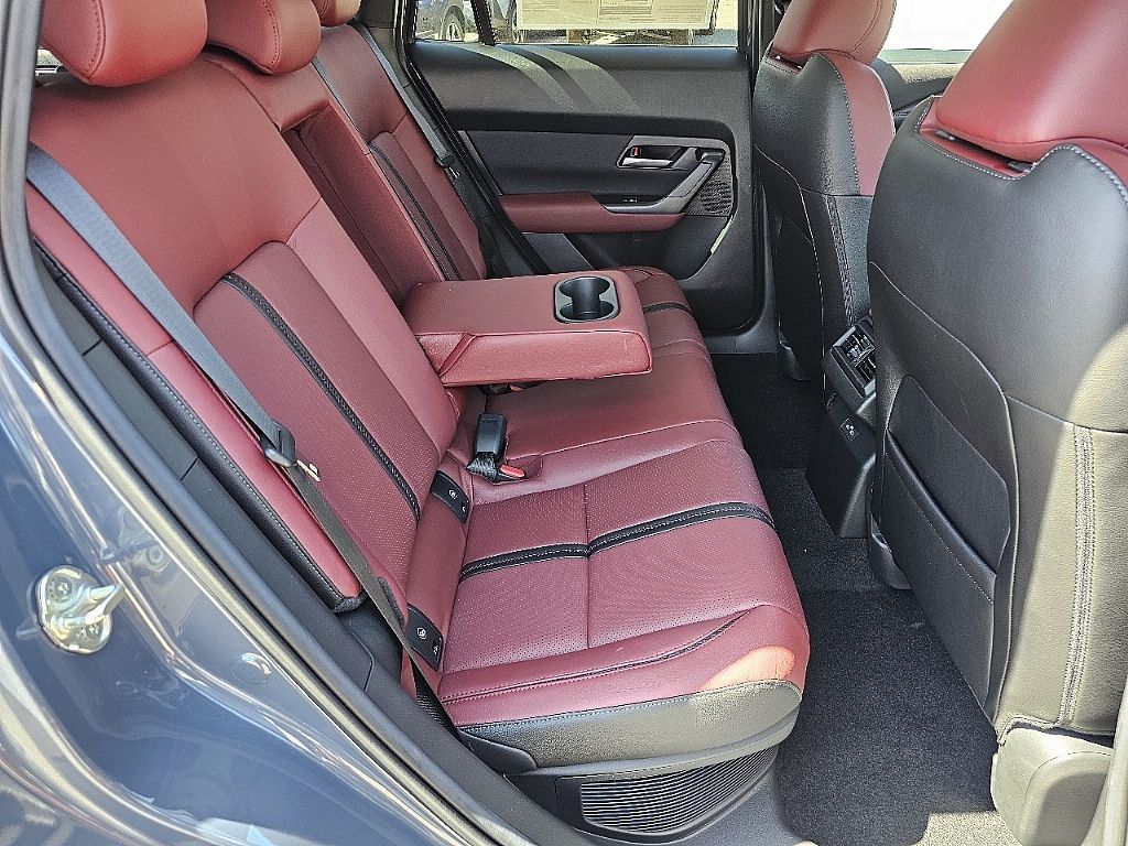2025 Mazda CX-50 Premium photo 17