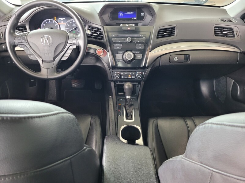 2019 Acura ILX Base photo 10