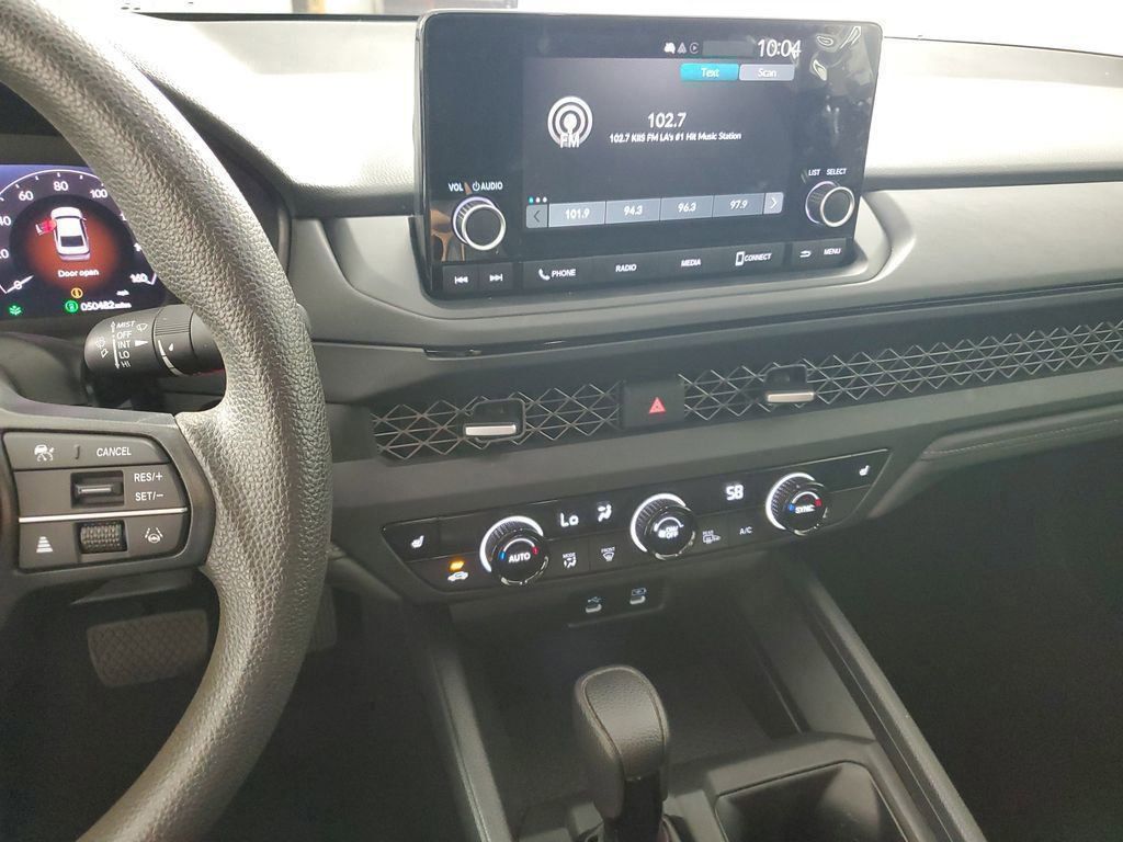 2023 Honda Accord EX photo 17