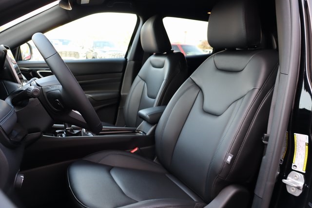 2026 Jeep Compass Limited Altitude photo 9