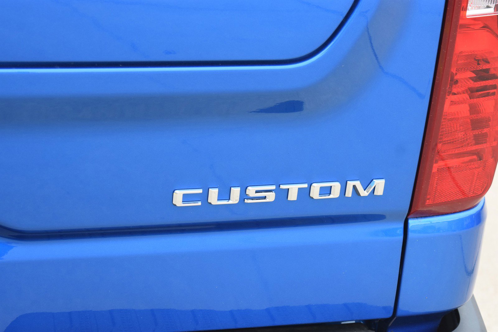 New 2023 Chevrolet Silverado 1500 Custom Trail Boss Crew Cab Pickup in