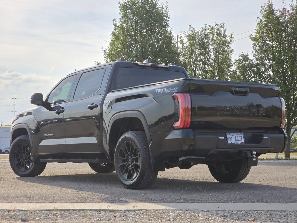 2025 Toyota Tundra Limited Platinum photo 21