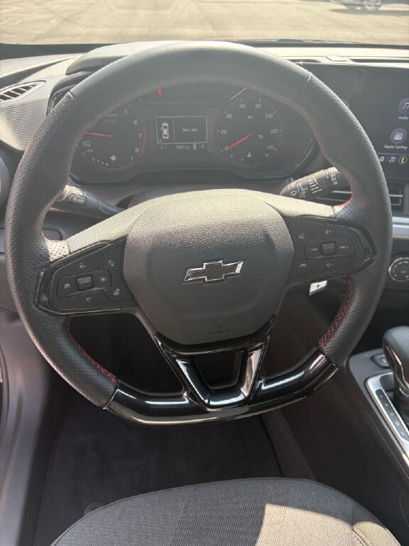 2024 Chevrolet Trax photo 13