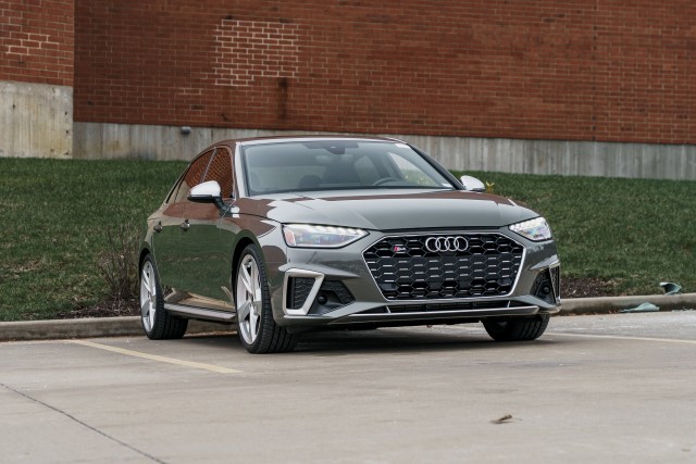 2023 Audi S4 Premium Plus's photo