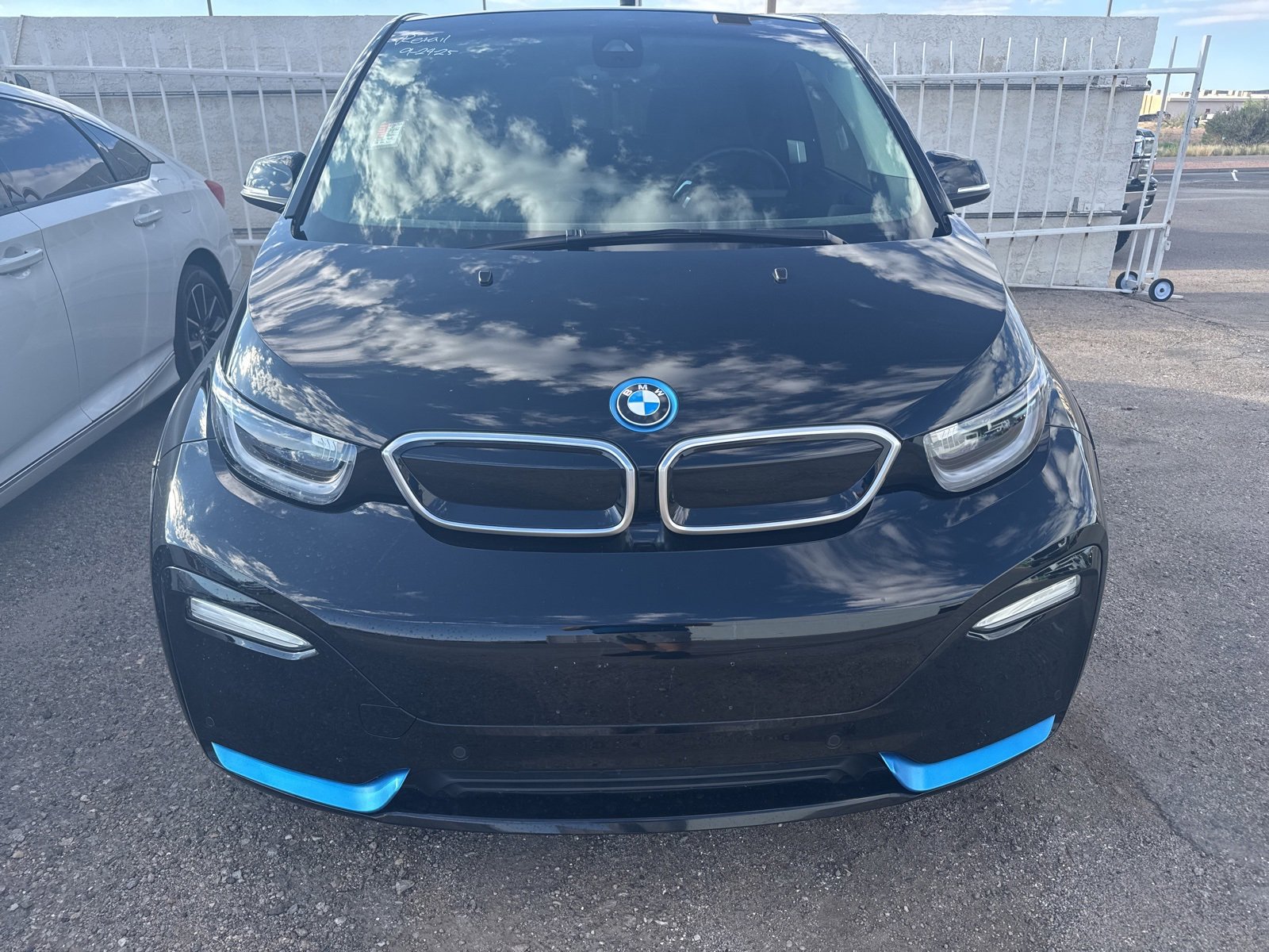 2018 Bmw i3 BEV S photo 2