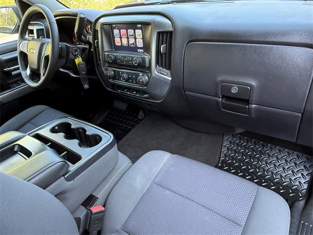 2016 Chevrolet Silverado 1500 LT photo 19