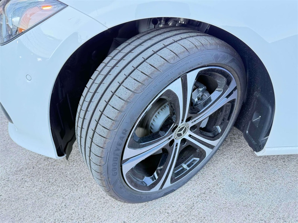 2026 Mercedes Benz C 300 photo 3