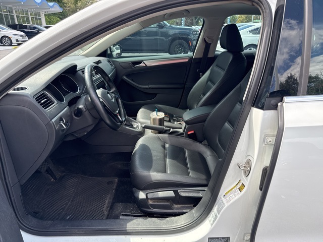 2017 Volkswagen Jetta 1.4T SE photo 5