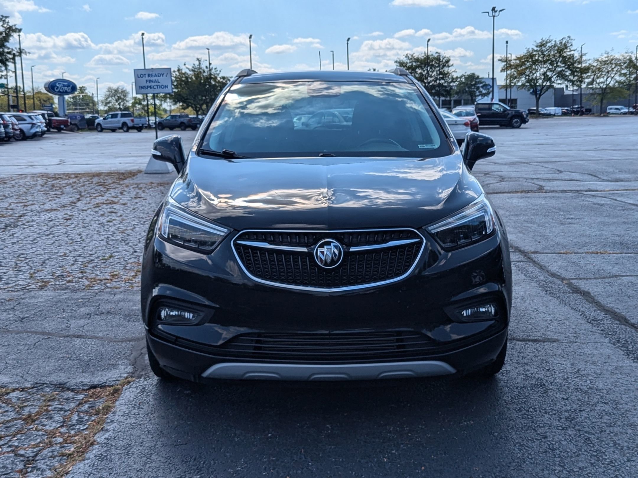 2017 Buick Encore Essence photo 2