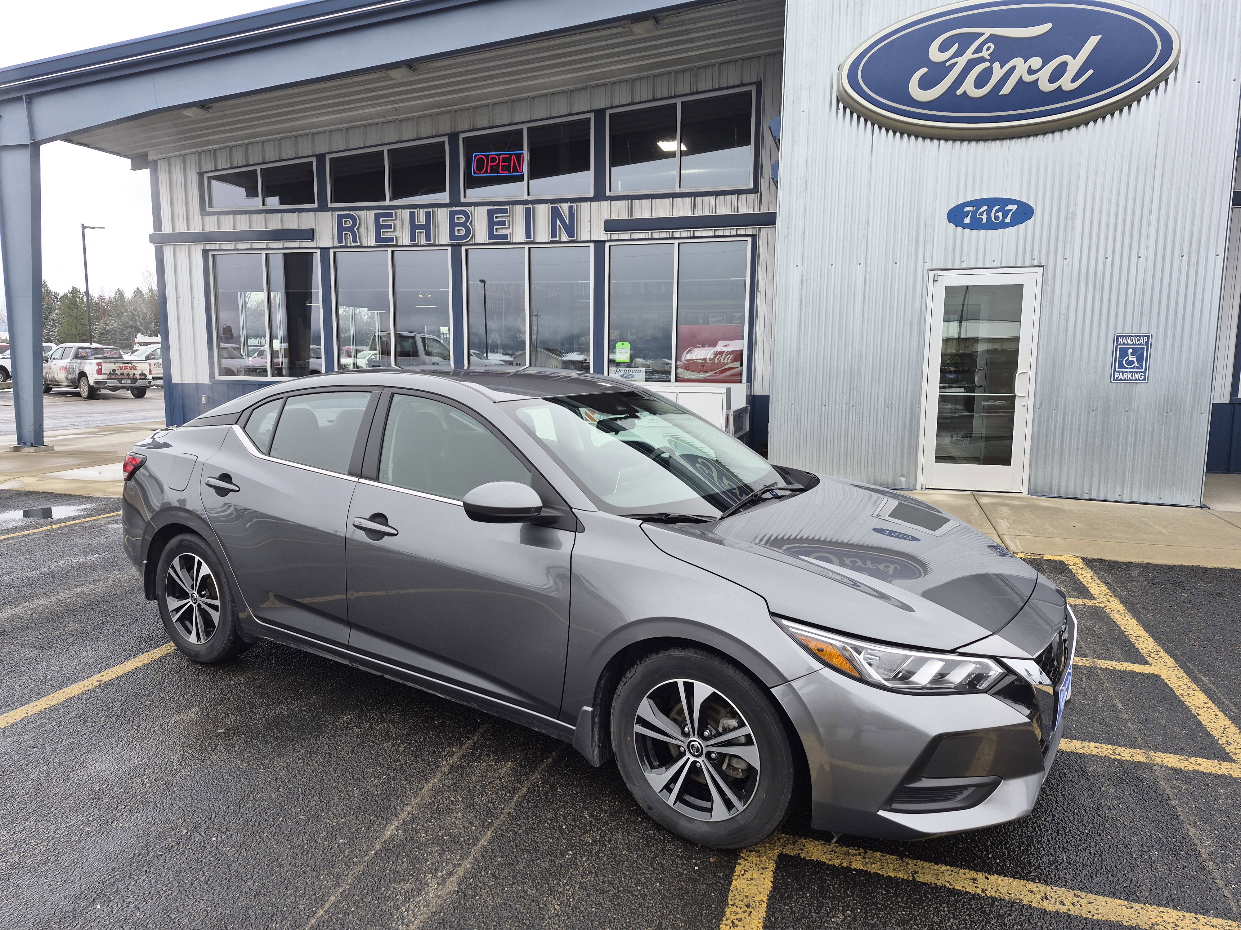 2022 Nissan Sentra SV's photo