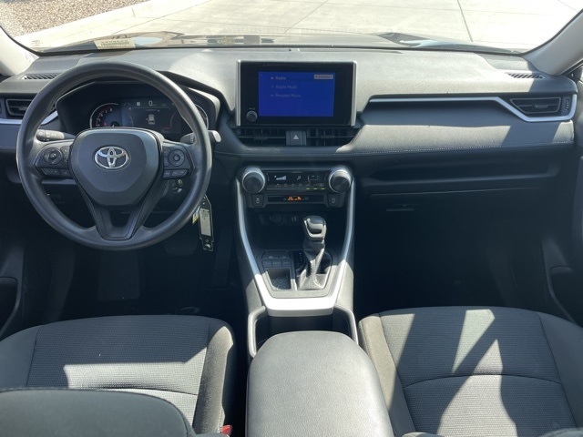 2024 Toyota RAV4 LE photo 6
