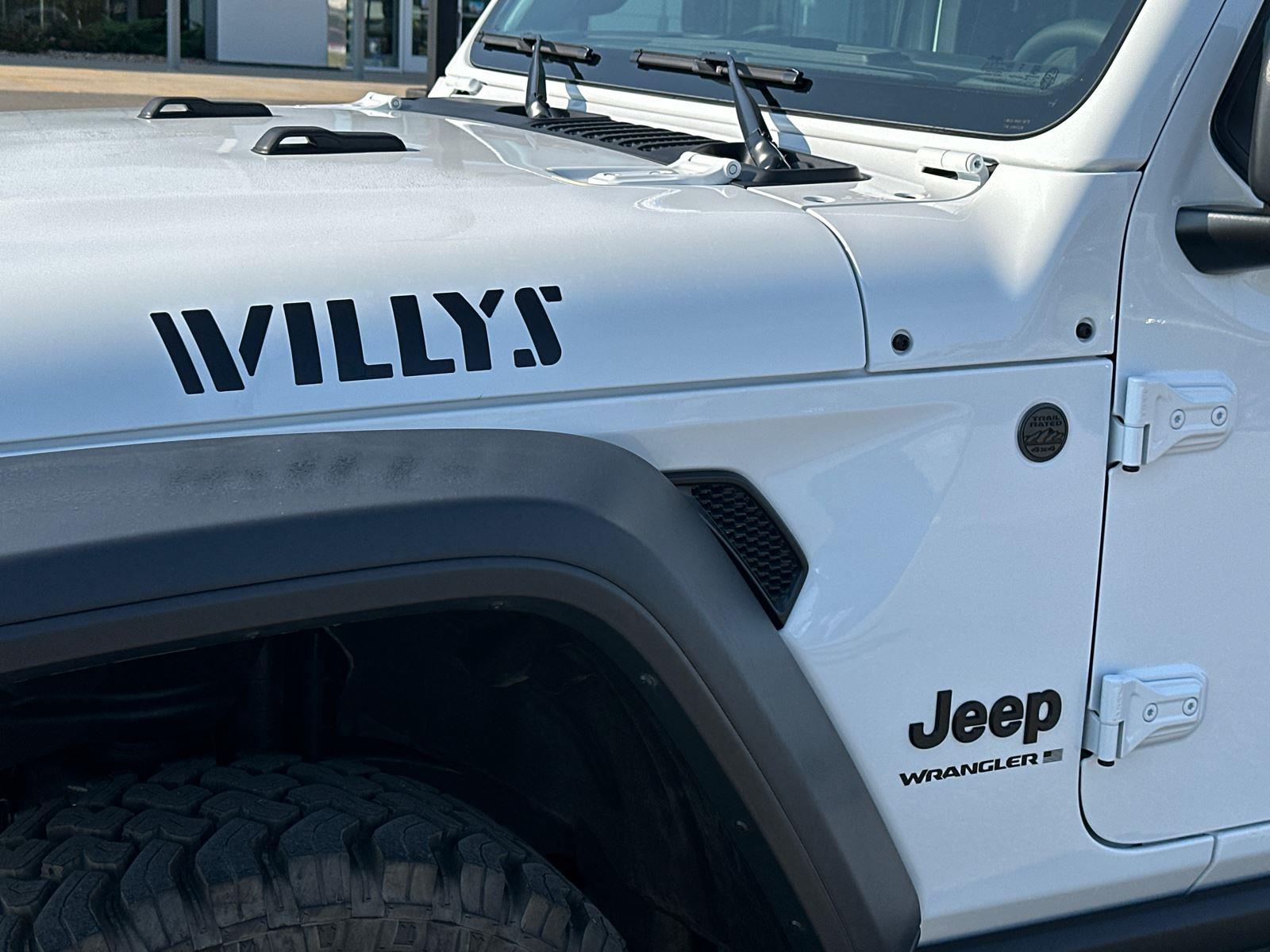 2025 Jeep Wrangler Willys photo 6