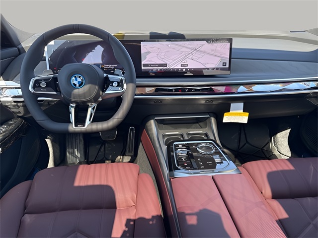 2025 Bmw 750e 750e xDrive photo 11