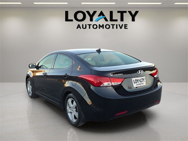 2013 Hyundai Elantra GLS photo 3