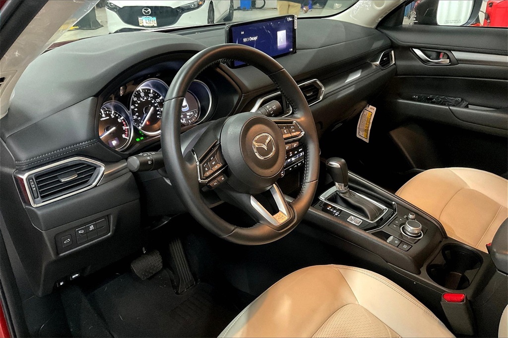2025 Mazda CX-5 2.5 S Preferred photo 12