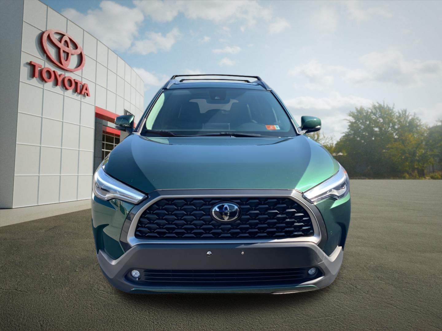 2022 Toyota Corolla Cross XLE photo 4