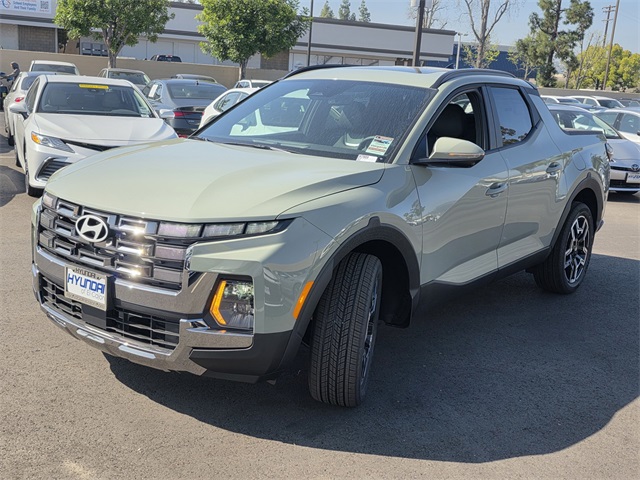 2025 Hyundai Santa Cruz Limited photo 3