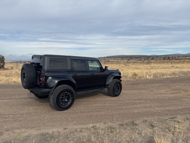2025 Ford Bronco Raptor photo 2