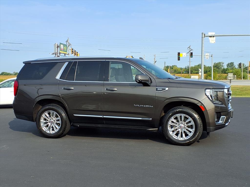2021 Gmc Yukon SLT photo 2