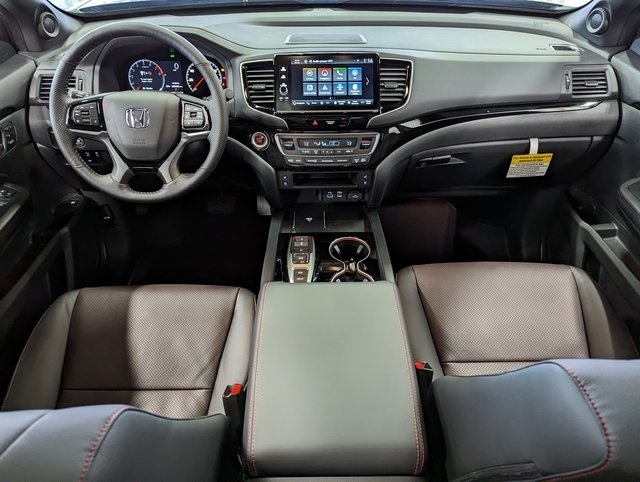 2025 Honda Ridgeline Black Edition photo 18