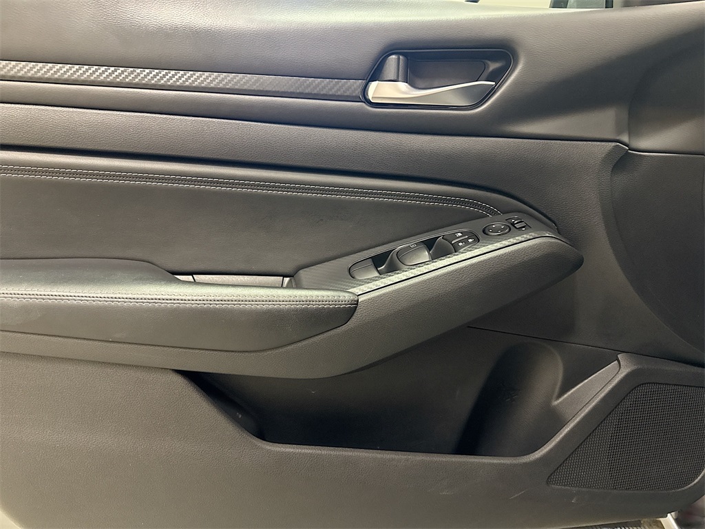 2020 Nissan Altima 2.5 S photo 19