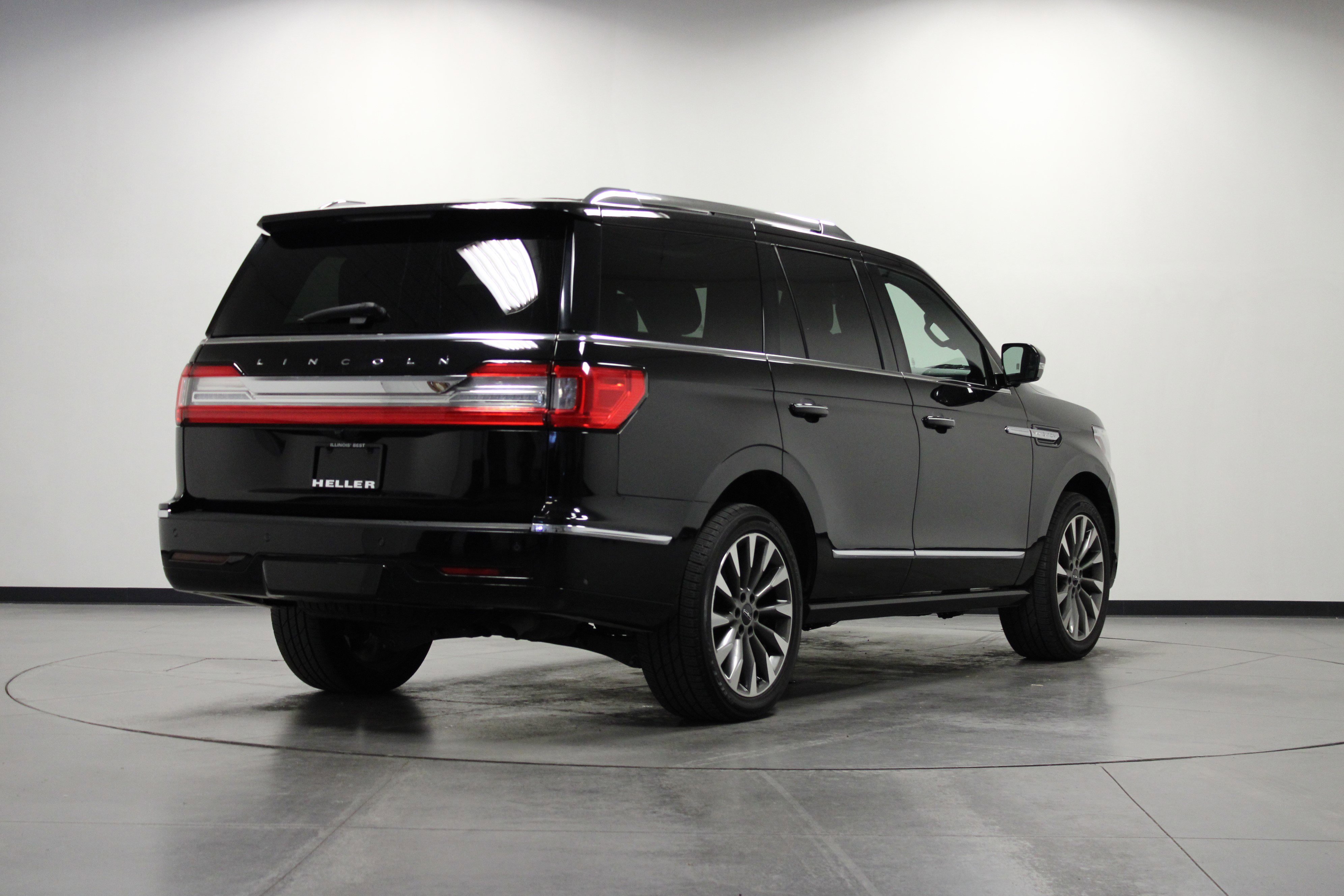 2021 Lincoln Navigator Reserve photo 2