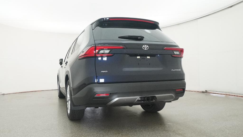 2026 Toyota Grand Highlander Platinum AWD photo 15
