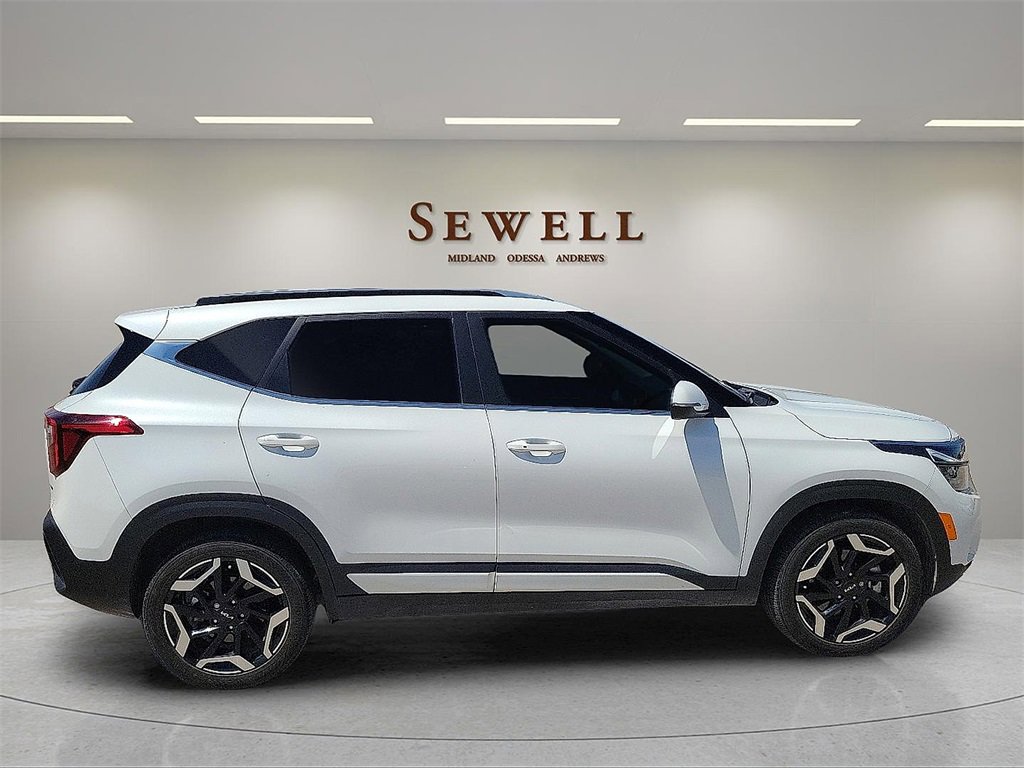 2024 Kia Seltos SX photo 6