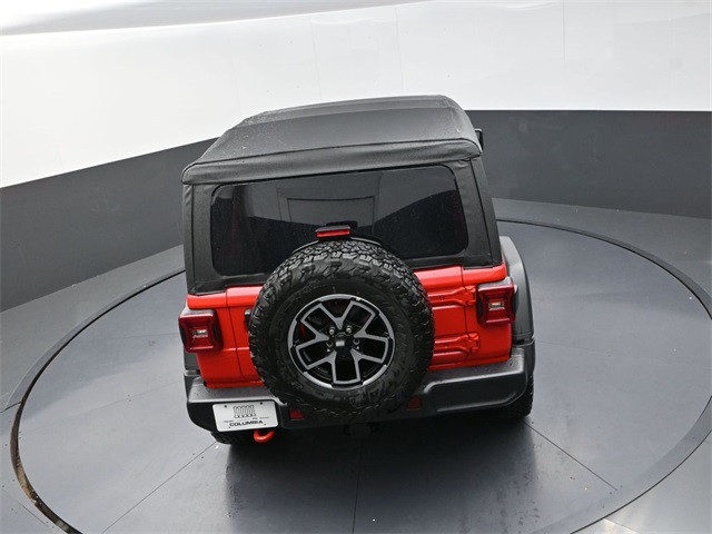 2025 Jeep Wrangler Rubicon photo 14