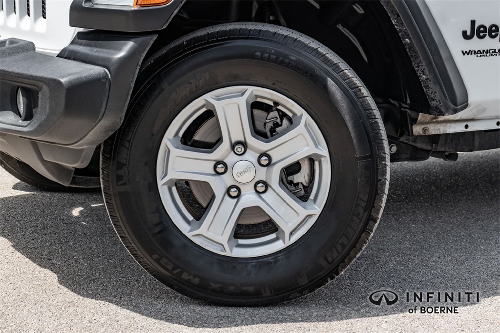 2022 Jeep Wrangler Unlimited Sport S photo 3