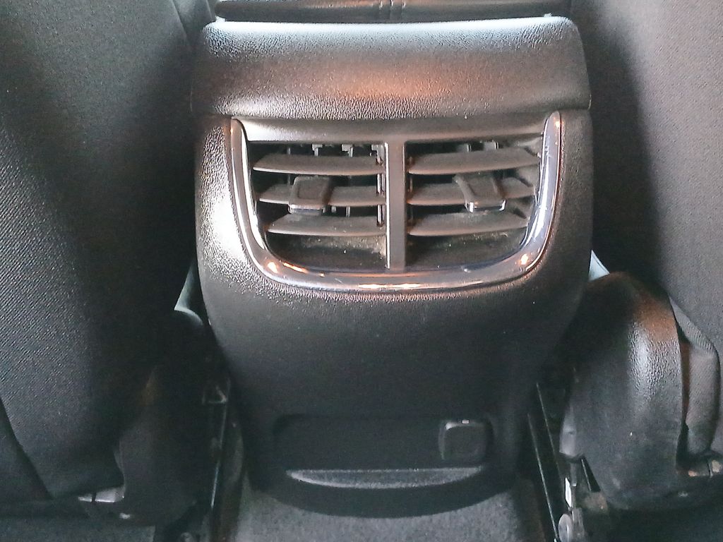 2020 Chevrolet Malibu 1LT photo 21