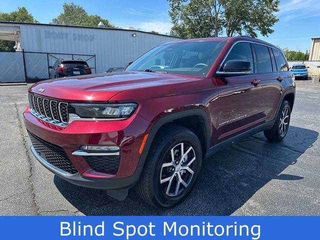 2024 Jeep Grand Cherokee Limited photo 4