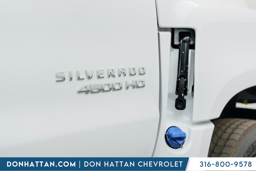 2023 Chevrolet Silverado 4500HD Work Truck photo 30